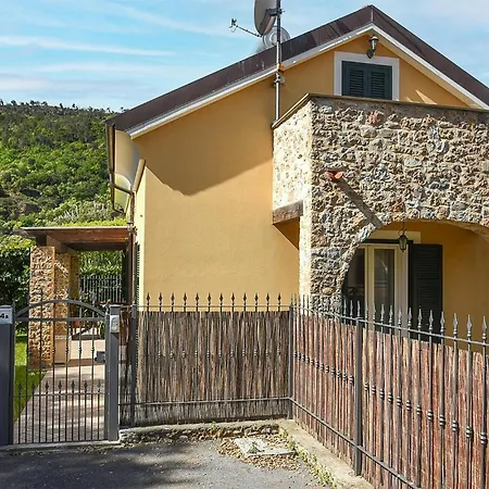 2 Bedroom Cozy In *