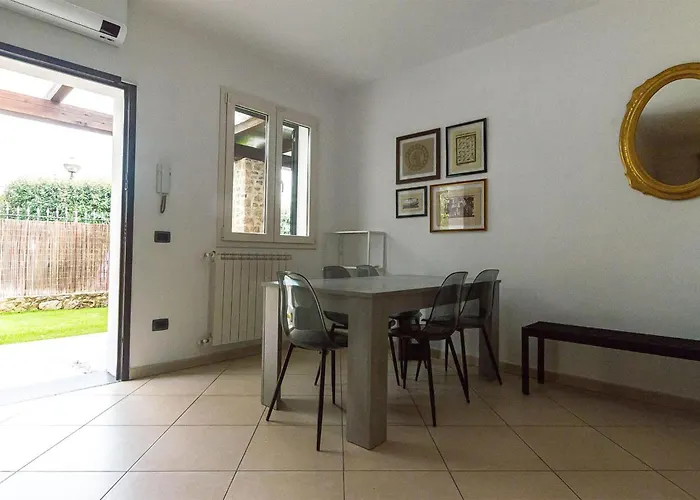 2 Bedroom Cozy In Σπίτι διακοπών