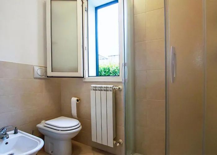 Σπίτι διακοπών 2 Bedroom Cozy In *
