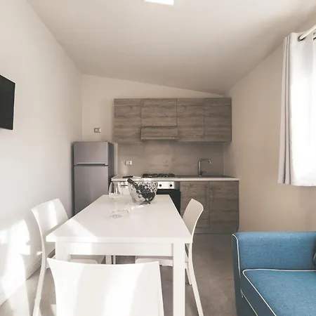 Holiday home 2 Bedroom Cozy In Deiva Marina